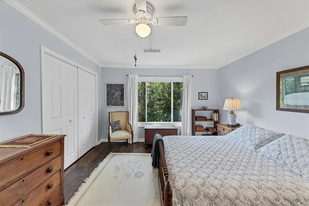 45 Forrest Place, Atlanta, Georgia 30328, 4 Bedrooms Bedrooms, ,2 BathroomsBathrooms,Residential,For Sale,45 Forrest Place,7663986