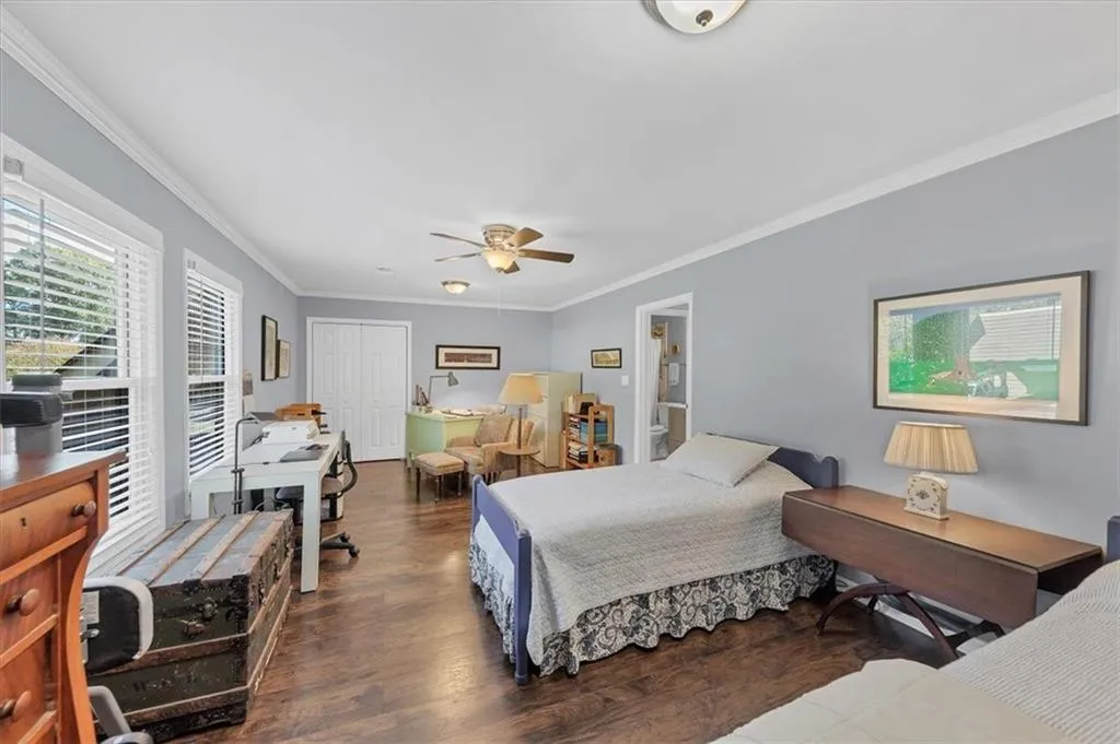 45 Forrest Place, Atlanta, Georgia 30328, 3 Bedrooms Bedrooms, ,2 BathroomsBathrooms,Residential,For Sale,45 Forrest Place,7663986