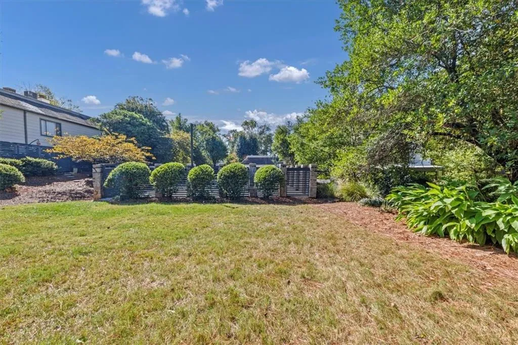 45 Forrest Place, Atlanta, Georgia 30328, 4 Bedrooms Bedrooms, ,2 BathroomsBathrooms,Residential,For Sale,45 Forrest Place,7663986