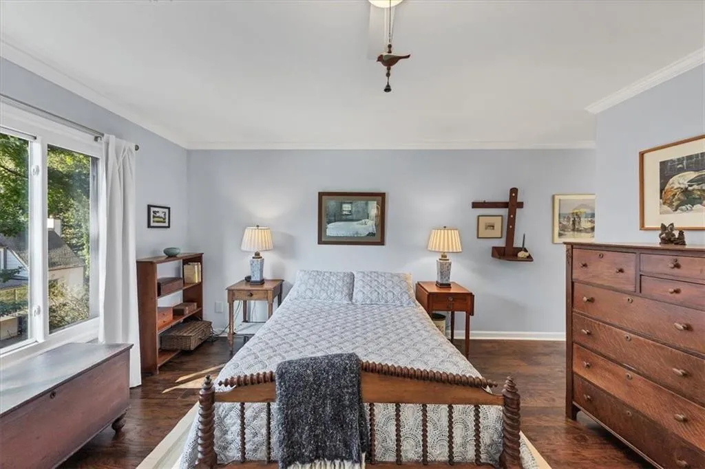45 Forrest Place, Atlanta, Georgia 30328, 4 Bedrooms Bedrooms, ,2 BathroomsBathrooms,Residential,For Sale,45 Forrest Place,7663986