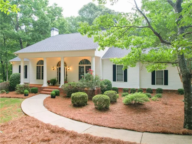 3905 Oak Hill Road, Douglasville, Georgia 30135