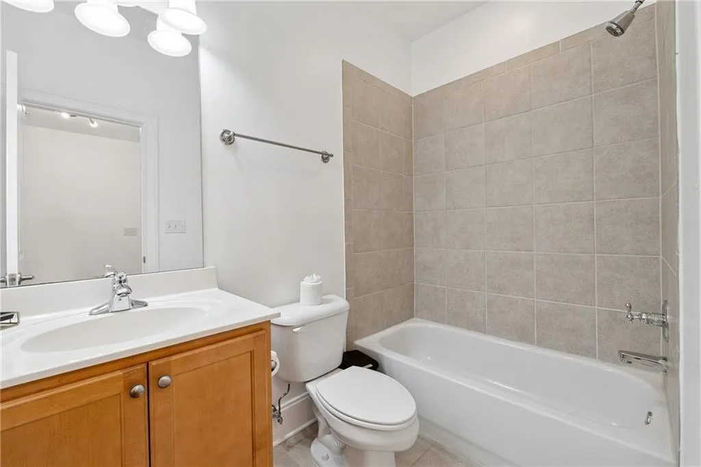 819 Perennial Drive, Atlanta, Georgia 30328, 3 Bedrooms Bedrooms, ,3 BathroomsBathrooms,Residential,For Sale,819 Perennial Drive,7599738