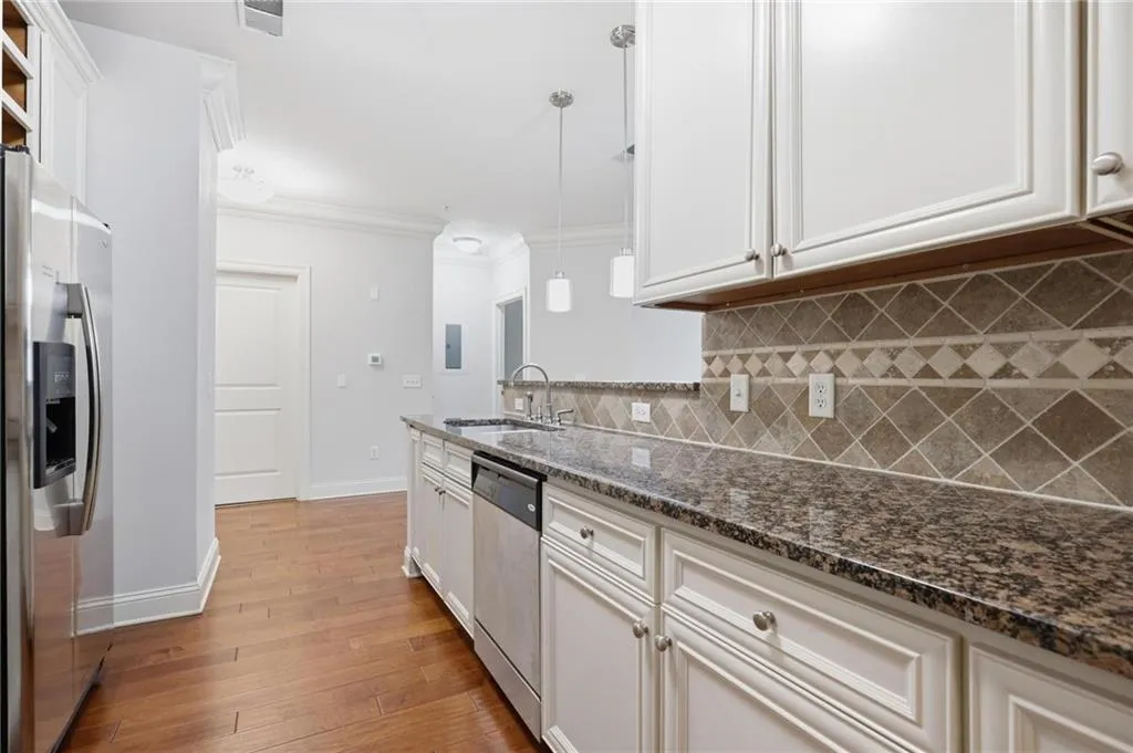 901 Abernathy Road Ne Unit 3080, Atlanta, Georgia 30328, 2 Bedrooms Bedrooms, ,2 BathroomsBathrooms,Residential,For Sale,901 Abernathy Road Ne Unit 3080,7736472