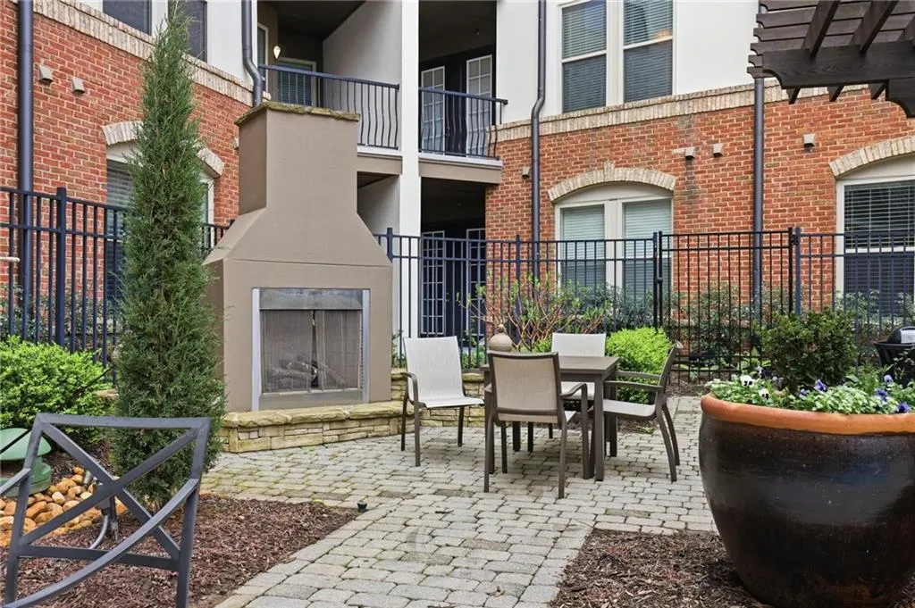 901 Abernathy Road Ne Unit 3080, Atlanta, Georgia 30328, 2 Bedrooms Bedrooms, ,2 BathroomsBathrooms,Residential,For Sale,901 Abernathy Road Ne Unit 3080,7736472