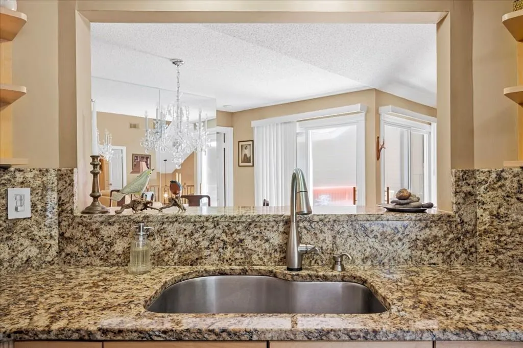 33 Dunwoody Springs Drive Unit 33, Atlanta, Georgia 30338, 2 Bedrooms Bedrooms, ,2 BathroomsBathrooms,Residential,Sold,33 Dunwoody Springs Drive Unit 33,7400369