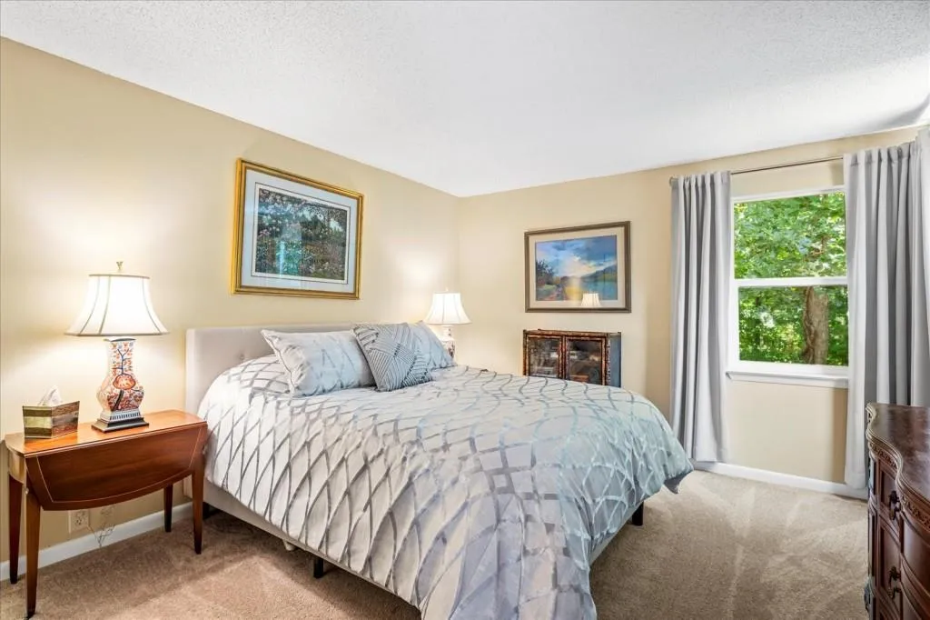 33 Dunwoody Springs Drive Unit 33, Atlanta, Georgia 30338, 2 Bedrooms Bedrooms, ,2 BathroomsBathrooms,Residential,Sold,33 Dunwoody Springs Drive Unit 33,7400369