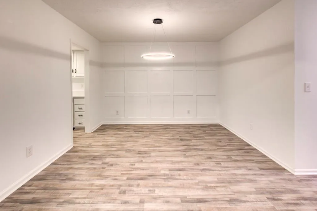 6851 Roswell Road Unit F27, Atlanta, Georgia 30328, 2 Bedrooms Bedrooms, ,2 BathroomsBathrooms,Residential,Sold,6851 Roswell Road Unit F27,7422665