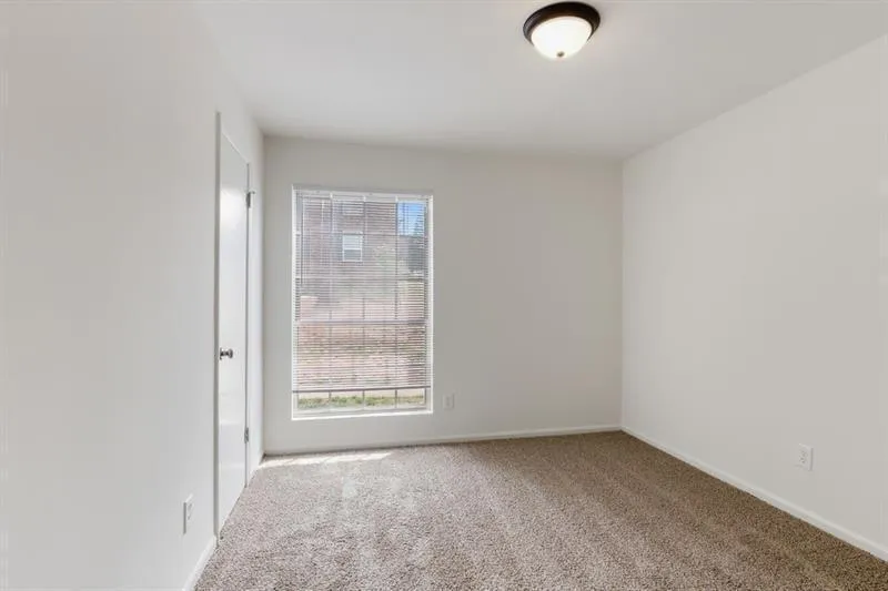 5596 Kingsport Drive, Atlanta, Georgia 30342, 3 Bedrooms Bedrooms, ,2 BathroomsBathrooms,Residential,Sold,5596 Kingsport Drive,6738185