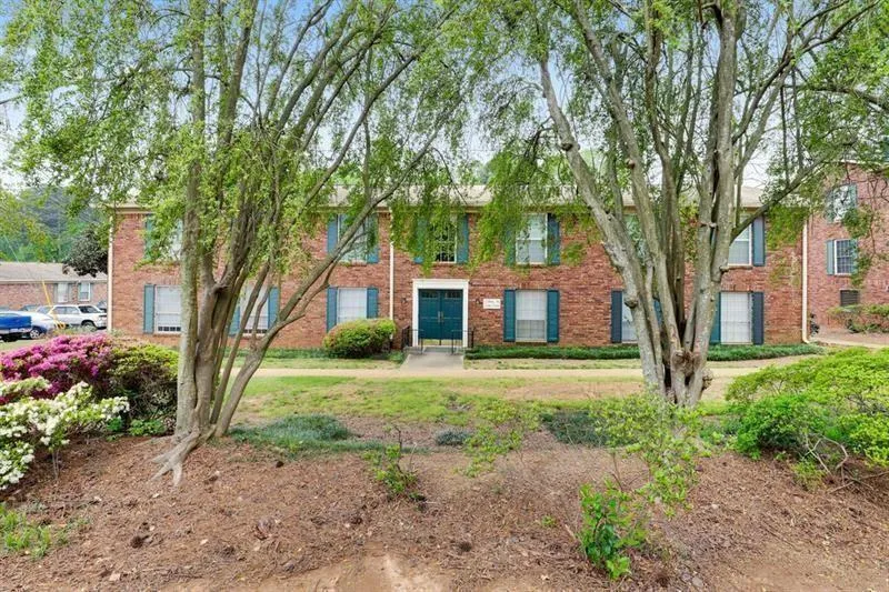 5596 Kingsport Drive, Atlanta, Georgia 30342, 3 Bedrooms Bedrooms, ,2 BathroomsBathrooms,Residential,Sold,5596 Kingsport Drive,6738185