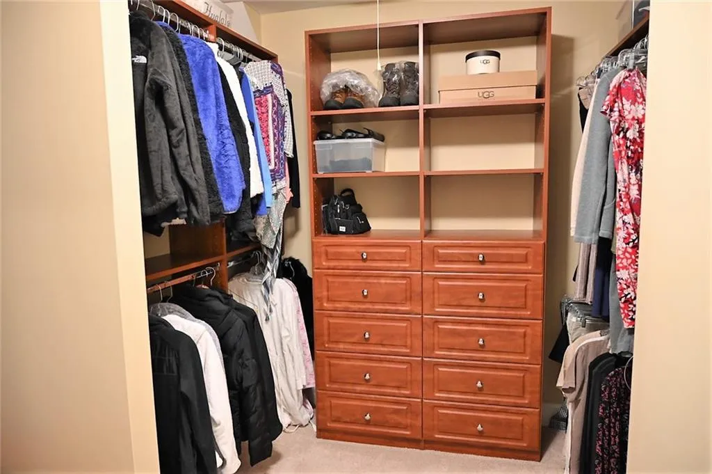 160 Trowbridge Road, Sandy Springs, Georgia 30350, 5 Bedrooms Bedrooms, ,5 BathroomsBathrooms,Residential,Sold,160 Trowbridge Road,6930057