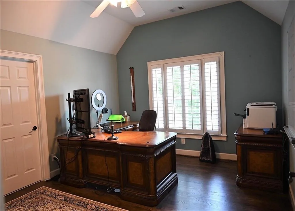 160 Trowbridge Road, Sandy Springs, Georgia 30350, 5 Bedrooms Bedrooms, ,5 BathroomsBathrooms,Residential,Sold,160 Trowbridge Road,6930057