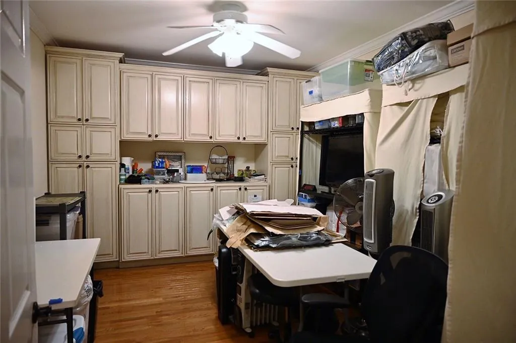 160 Trowbridge Road, Sandy Springs, Georgia 30350, 5 Bedrooms Bedrooms, ,5 BathroomsBathrooms,Residential,Sold,160 Trowbridge Road,6930057