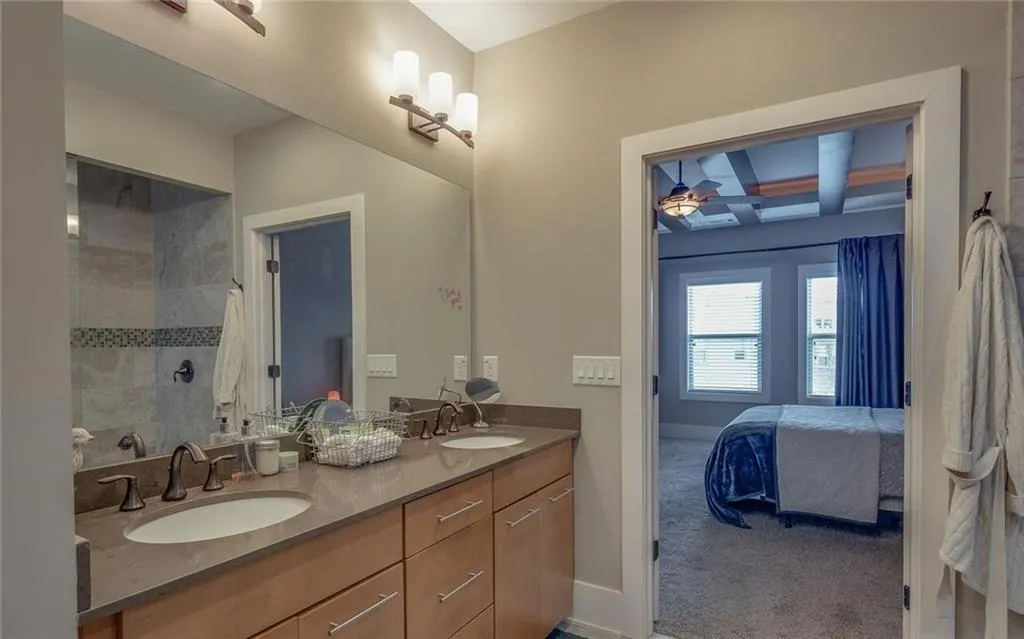 305 Alderwood Lane, Sandy Springs, Georgia 30328, 3 Bedrooms Bedrooms, ,3 BathroomsBathrooms,Residential,Sold,305 Alderwood Lane,5860540