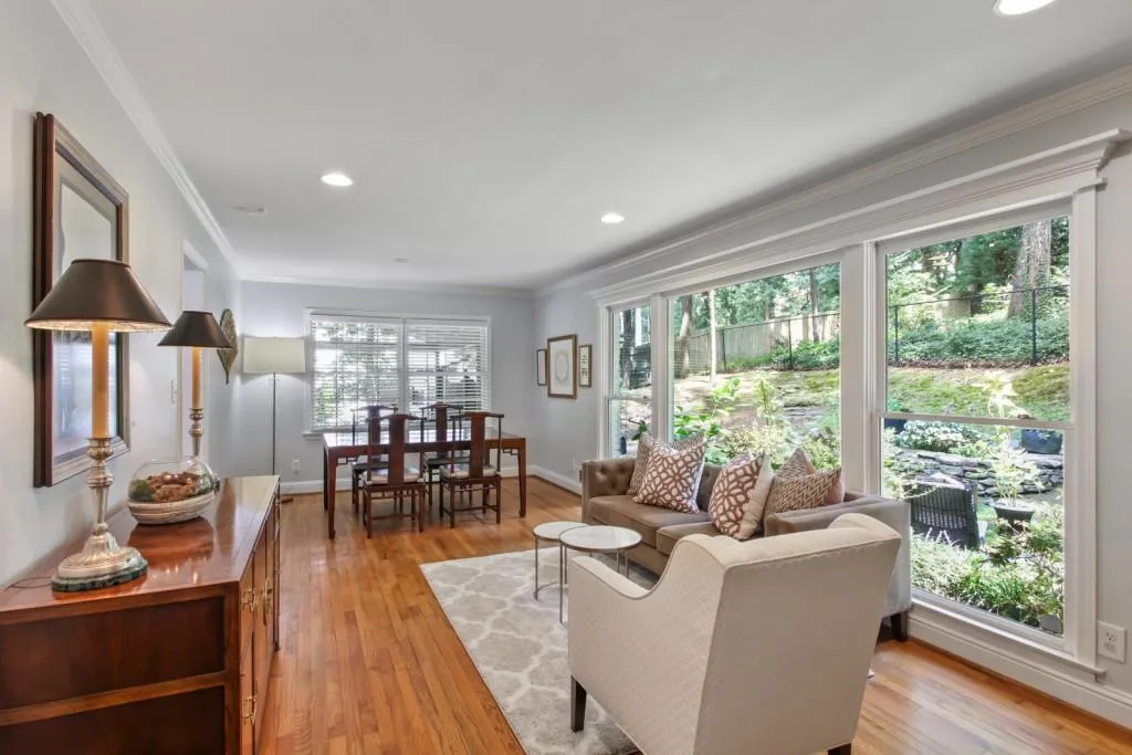 90 Bonnie Lane, Sandy Springs, Georgia 30328, 3 Bedrooms Bedrooms, ,2 BathroomsBathrooms,Residential,Sold,90 Bonnie Lane,6931337