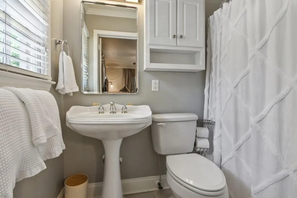 90 Bonnie Lane, Sandy Springs, Georgia 30328, 3 Bedrooms Bedrooms, ,2 BathroomsBathrooms,Residential,Sold,90 Bonnie Lane,6931337