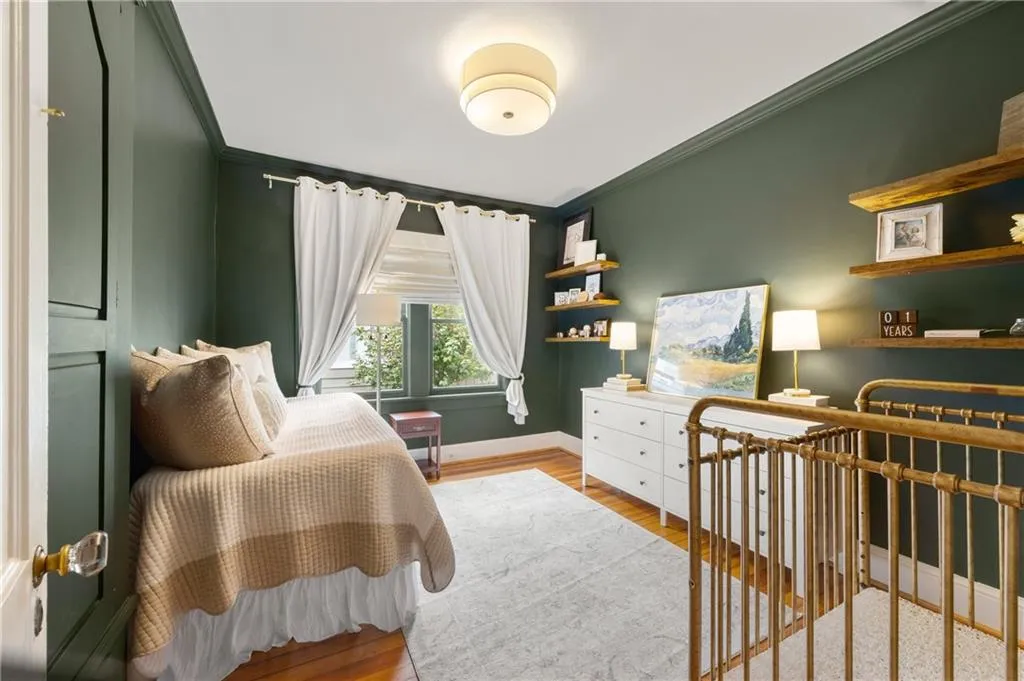 2125 Fairhaven Circle Ne, Atlanta, Georgia 30305, 2 Bedrooms Bedrooms, ,1 BathroomBathrooms,Residential,For Sale,2125 Fairhaven Circle Ne,7664108
