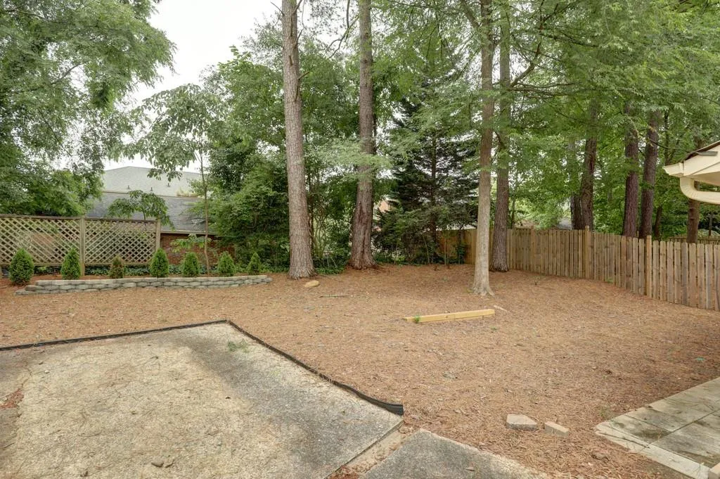 9128 Carroll Manor Drive, Sandy Springs, Georgia 30350, 2 Bedrooms Bedrooms, ,2 BathroomsBathrooms,Residential,Sold,9128 Carroll Manor Drive,6729047