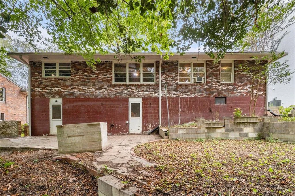1880 Wellbourne Drive Ne, Atlanta, Georgia 30324, 3 Bedrooms Bedrooms, ,2 BathroomsBathrooms,Residential,For Sale,1880 Wellbourne Drive Ne,7662692