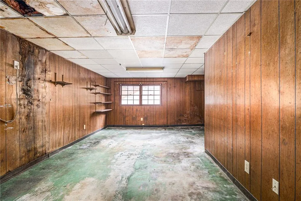 1880 Wellbourne Drive Ne, Atlanta, Georgia 30324, 3 Bedrooms Bedrooms, ,2 BathroomsBathrooms,Residential,For Sale,1880 Wellbourne Drive Ne,7662692