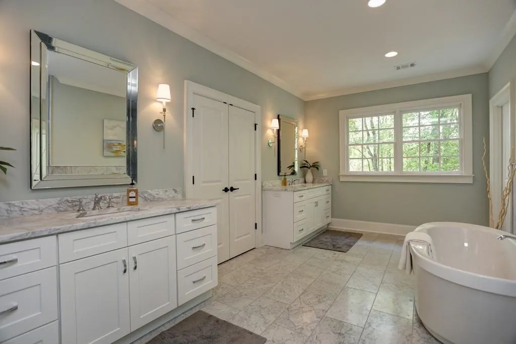 485 Franklin Road, Sandy Springs, Georgia 30342, 5 Bedrooms Bedrooms, ,5 BathroomsBathrooms,Residential,Sold,485 Franklin Road,5836785