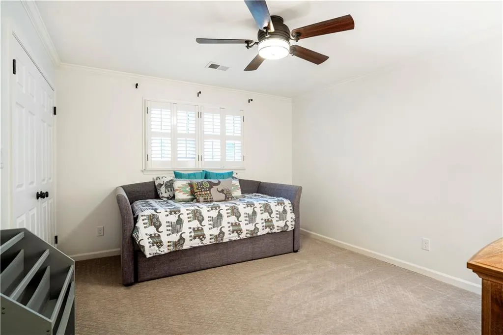 70 Old Powers Place, Atlanta, Georgia 30327, 4 Bedrooms Bedrooms, ,3 BathroomsBathrooms,Residential,Sold,70 Old Powers Place,6953256