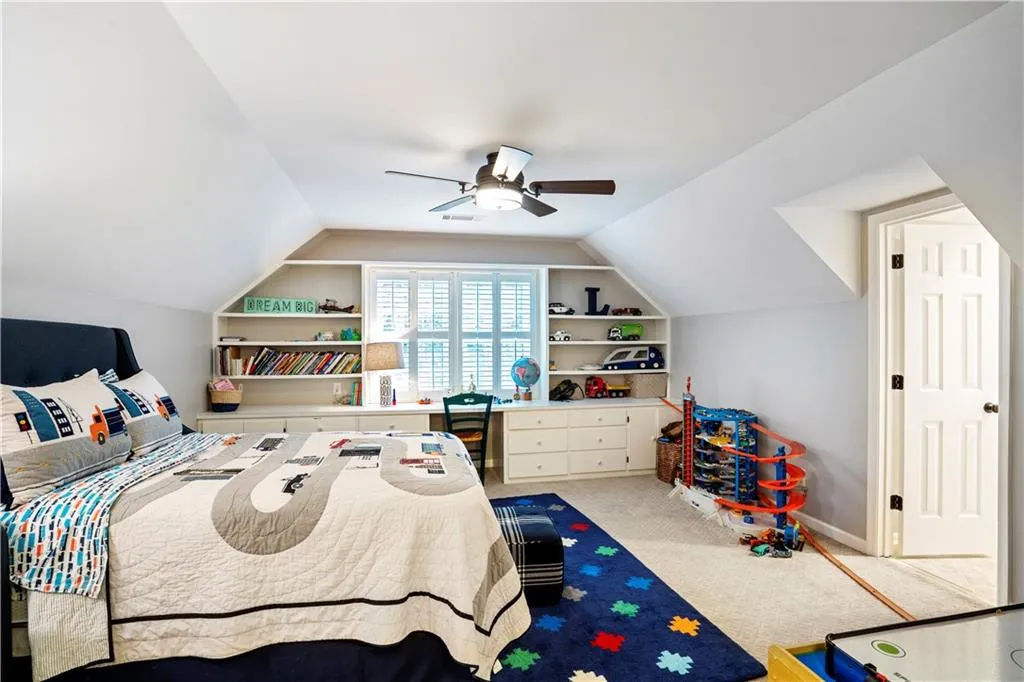 70 Old Powers Place, Atlanta, Georgia 30327, 4 Bedrooms Bedrooms, ,3 BathroomsBathrooms,Residential,Sold,70 Old Powers Place,6953256