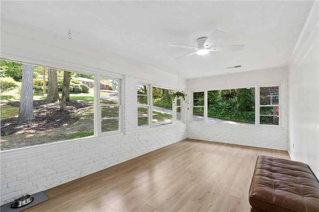 6748 Brandon Mill Road, Sandy Springs, Georgia 30328, 5 Bedrooms Bedrooms, ,3 BathroomsBathrooms,Residential,For Sale,6748 Brandon Mill Road,7758147