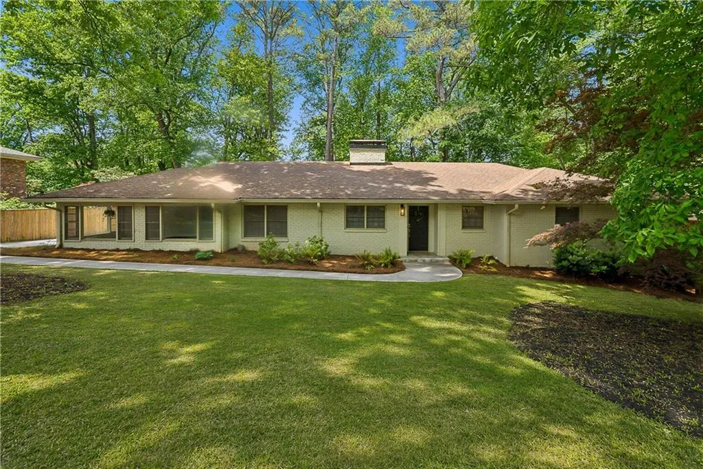 6748 Brandon Mill Road, Sandy Springs, Georgia 30328, 5 Bedrooms Bedrooms, ,3 BathroomsBathrooms,Residential,For Sale,6748 Brandon Mill Road,7758147