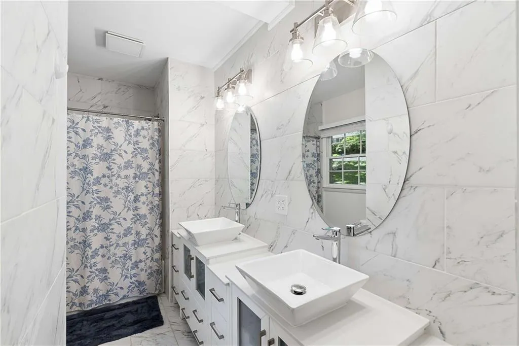 6748 Brandon Mill Road, Sandy Springs, Georgia 30328, 5 Bedrooms Bedrooms, ,3 BathroomsBathrooms,Residential,For Sale,6748 Brandon Mill Road,7758147