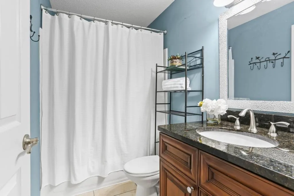 6204 Santa Fe Parkway, Sandy Springs, Georgia 30350, 2 Bedrooms Bedrooms, ,2 BathroomsBathrooms,Residential,Sold,6204 Santa Fe Parkway,7264692