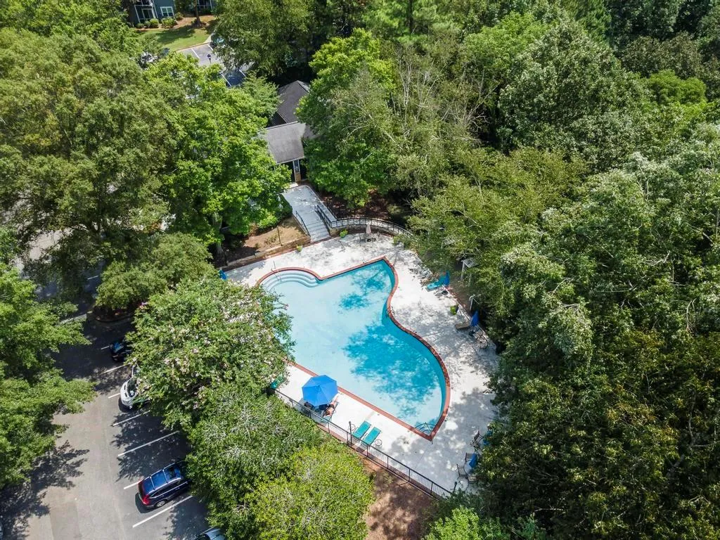 6204 Santa Fe Parkway, Sandy Springs, Georgia 30350, 2 Bedrooms Bedrooms, ,2 BathroomsBathrooms,Residential,Sold,6204 Santa Fe Parkway,7264692