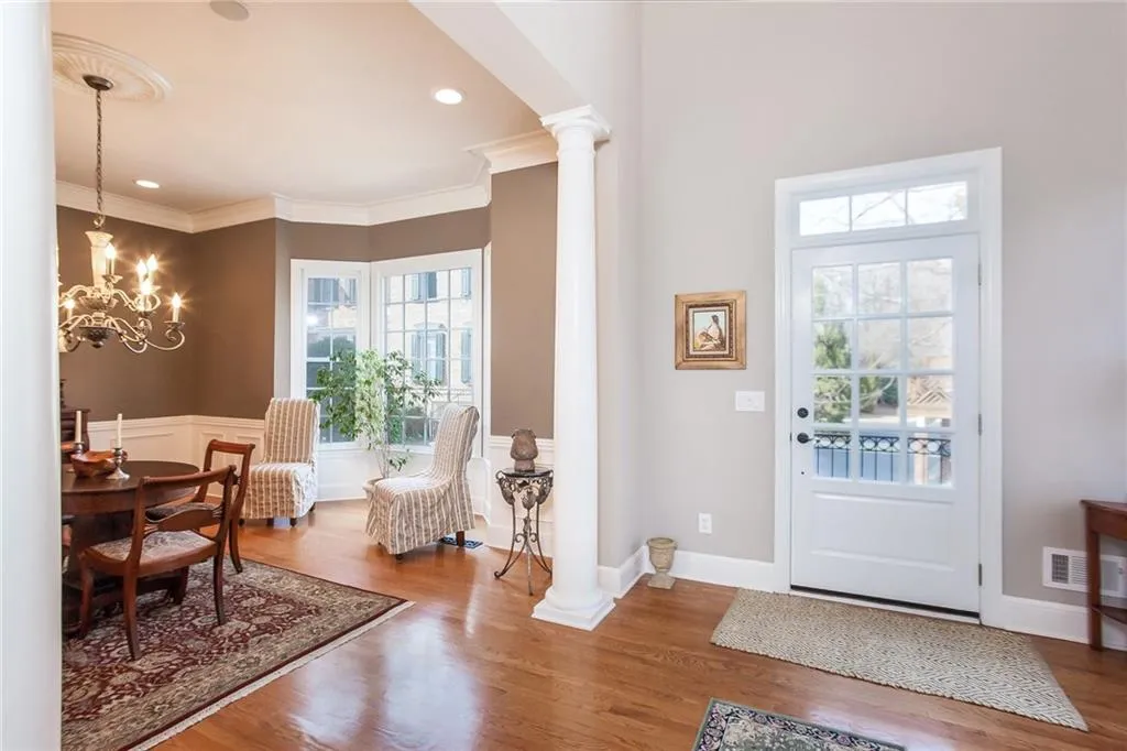 4653 Ivygate Circle, Atlanta, Georgia 30339, 3 Bedrooms Bedrooms, ,3 BathroomsBathrooms,Residential,Sold,4653 Ivygate Circle,5804136