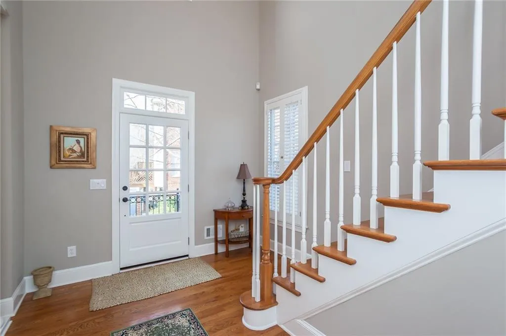 4653 Ivygate Circle, Atlanta, Georgia 30339, 3 Bedrooms Bedrooms, ,3 BathroomsBathrooms,Residential,Sold,4653 Ivygate Circle,5804136