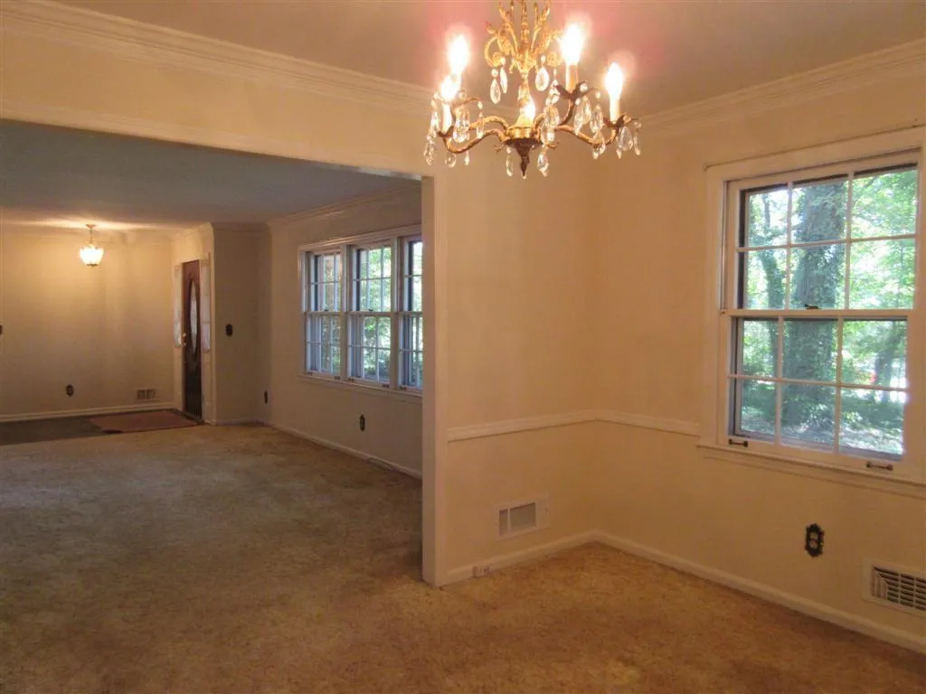 700 Spalding Drive, Sandy Springs, Georgia 30328, 4 Bedrooms Bedrooms, ,2 BathroomsBathrooms,Residential,Sold,700 Spalding Drive,5750842