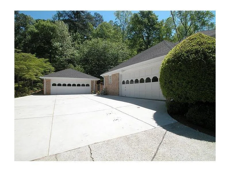 8165 Ball Mill Road, Sandy Springs, Georgia 30350, 4 Bedrooms Bedrooms, ,4 BathroomsBathrooms,Residential,Sold,8165 Ball Mill Road,5794696