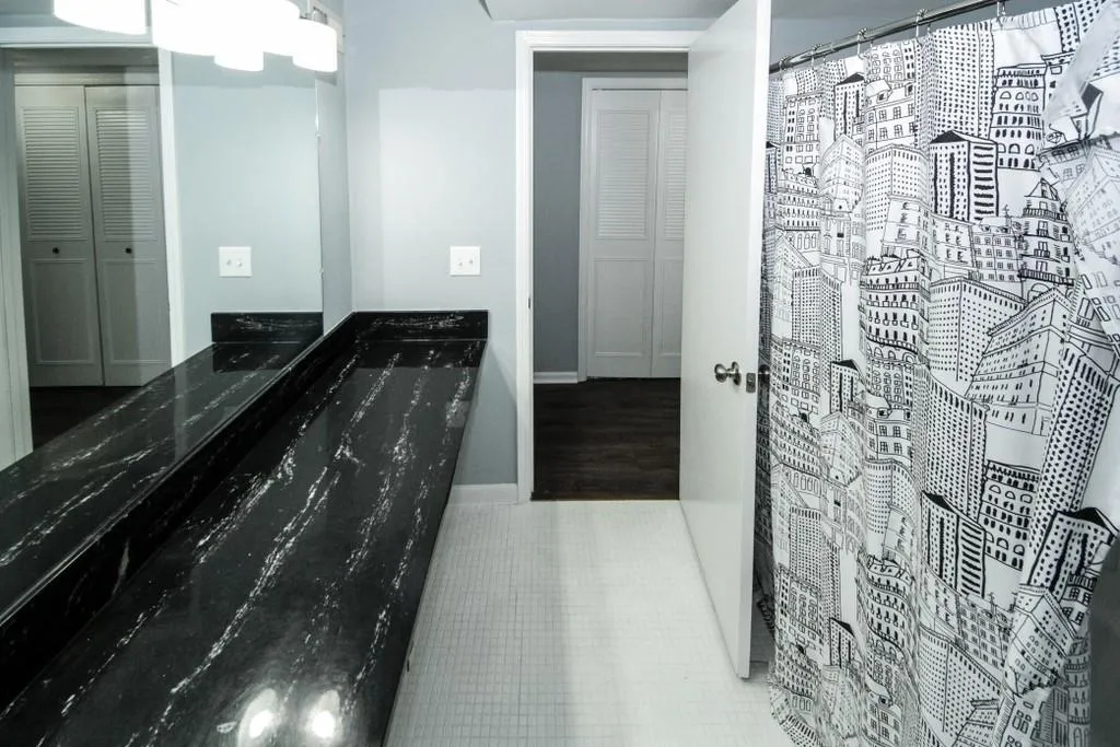 6851 Roswell Road Unit Q-23, Sandy Springs, Georgia 30328, 3 Bedrooms Bedrooms, ,2 BathroomsBathrooms,Residential,Sold,6851 Roswell Road Unit Q-23,6516035