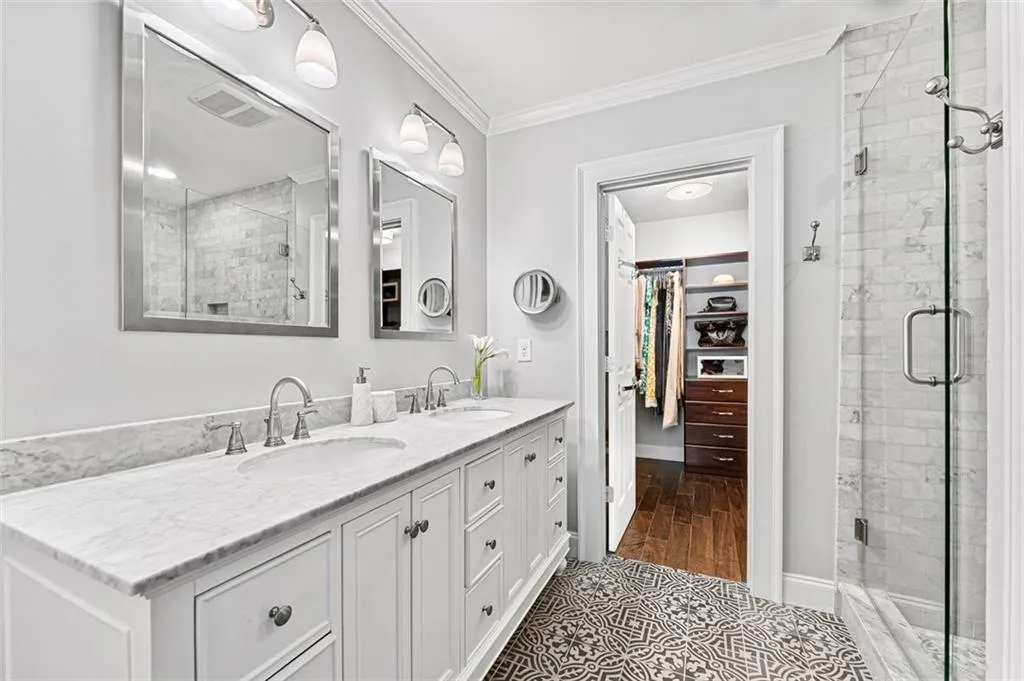2226 Ne Virginia Place Ne, Atlanta, Georgia 30305, 4 Bedrooms Bedrooms, ,4 BathroomsBathrooms,Residential,For Sale,2226 Ne Virginia Place Ne,7615002