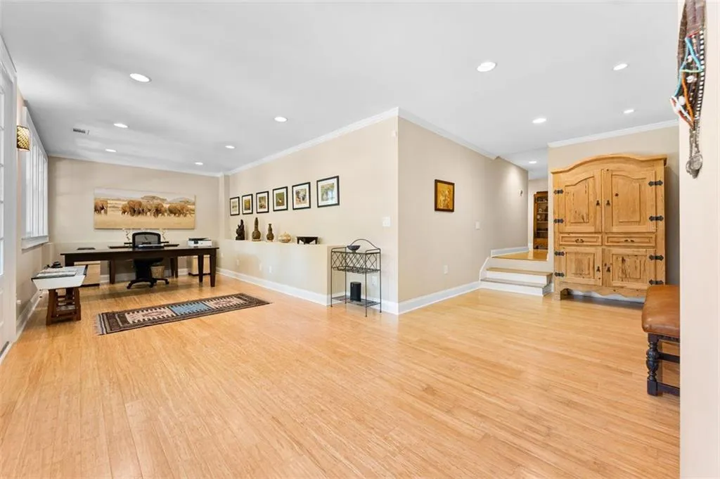 2226 Ne Virginia Place Ne, Atlanta, Georgia 30305, 4 Bedrooms Bedrooms, ,4 BathroomsBathrooms,Residential,For Sale,2226 Ne Virginia Place Ne,7615002