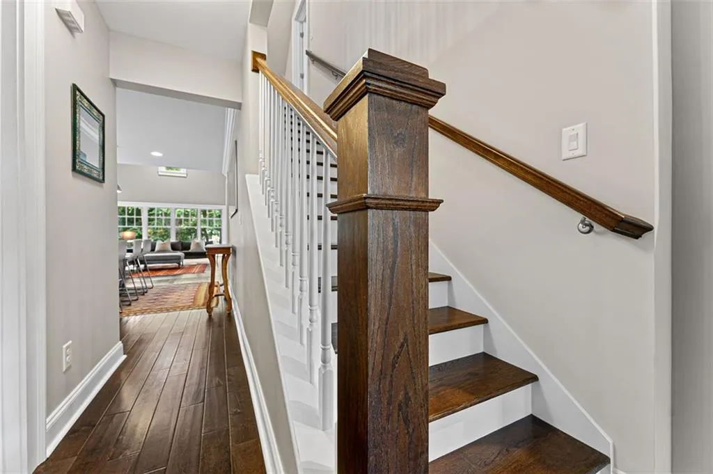 2226 Ne Virginia Place Ne, Atlanta, Georgia 30305, 4 Bedrooms Bedrooms, ,4 BathroomsBathrooms,Residential,For Sale,2226 Ne Virginia Place Ne,7615002