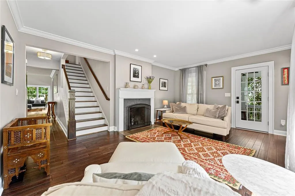 2226 Ne Virginia Place Ne, Atlanta, Georgia 30305, 4 Bedrooms Bedrooms, ,4 BathroomsBathrooms,Residential,For Sale,2226 Ne Virginia Place Ne,7615002