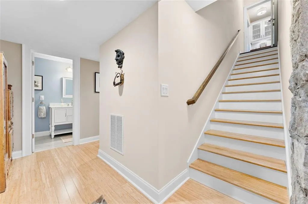 2226 Ne Virginia Place Ne, Atlanta, Georgia 30305, 4 Bedrooms Bedrooms, ,4 BathroomsBathrooms,Residential,For Sale,2226 Ne Virginia Place Ne,7615002