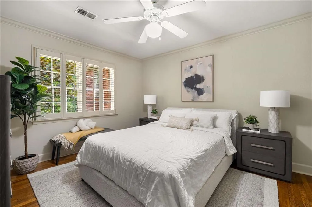 115 Peachtree Memorial Drive Nw Unit D4, Atlanta, Georgia 30309, 2 Bedrooms Bedrooms, ,1 BathroomBathrooms,Residential,For Sale,115 Peachtree Memorial Drive Nw Unit D4,7612765