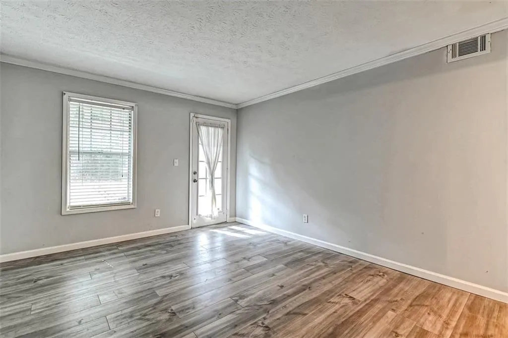 503 Vicksburg Place, Sandy Springs, Georgia 30350, 3 Bedrooms Bedrooms, ,2 BathroomsBathrooms,Residential,Sold,503 Vicksburg Place,7137482