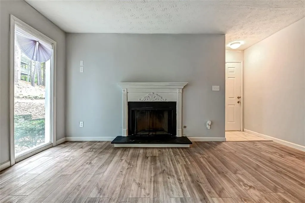 503 Vicksburg Place, Sandy Springs, Georgia 30350, 3 Bedrooms Bedrooms, ,2 BathroomsBathrooms,Residential,Sold,503 Vicksburg Place,7137482