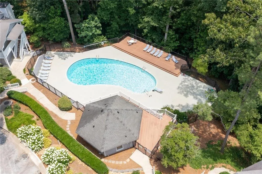 503 Vicksburg Place, Sandy Springs, Georgia 30350, 3 Bedrooms Bedrooms, ,2 BathroomsBathrooms,Residential,Sold,503 Vicksburg Place,7137482