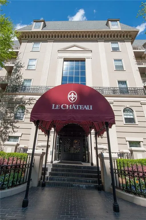 2865 Lenox Road Ne Unit 310, Atlanta, Georgia 30324, 2 Bedrooms Bedrooms, ,2 BathroomsBathrooms,Residential,Sold,2865 Lenox Road Ne Unit 310,5673578