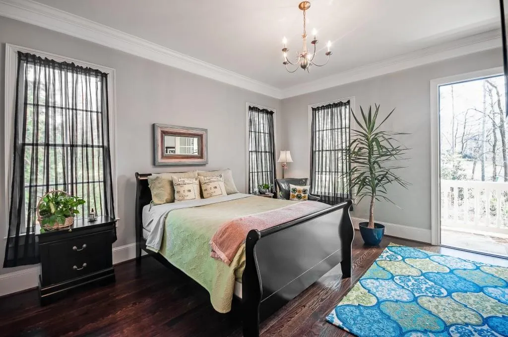 30 Hardeman Road, Sandy Springs, Georgia 30342, 5 Bedrooms Bedrooms, ,4 BathroomsBathrooms,Residential,Sold,30 Hardeman Road,6668533