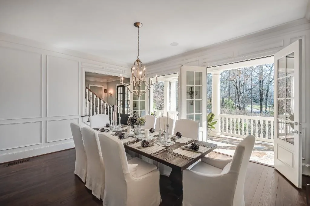 30 Hardeman Road, Sandy Springs, Georgia 30342, 5 Bedrooms Bedrooms, ,4 BathroomsBathrooms,Residential,Sold,30 Hardeman Road,6668533