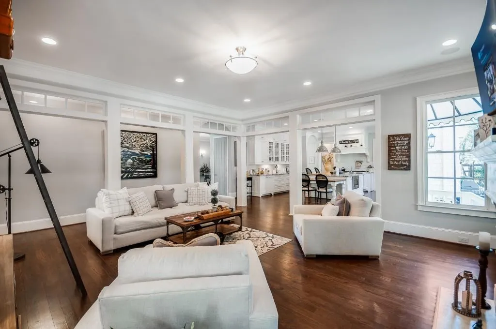 30 Hardeman Road, Sandy Springs, Georgia 30342, 5 Bedrooms Bedrooms, ,4 BathroomsBathrooms,Residential,Sold,30 Hardeman Road,6668533