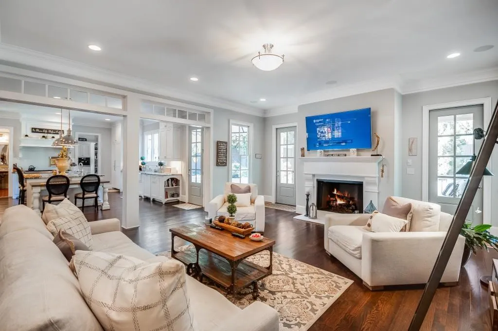 30 Hardeman Road, Sandy Springs, Georgia 30342, 5 Bedrooms Bedrooms, ,4 BathroomsBathrooms,Residential,Sold,30 Hardeman Road,6668533